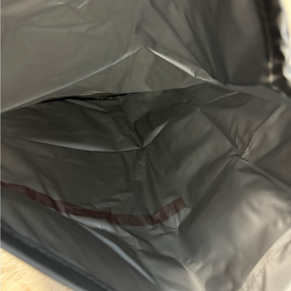 Prada Drawstring Dust Bag - Picture 4 of 7